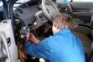 Auto Mechanic Car Electric Auto Repair & Service Aliso Viejo