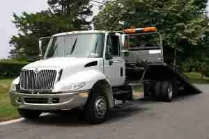 Tow Truck Service 24 Hours a Day Auto Repair & Service Aliso Viejo